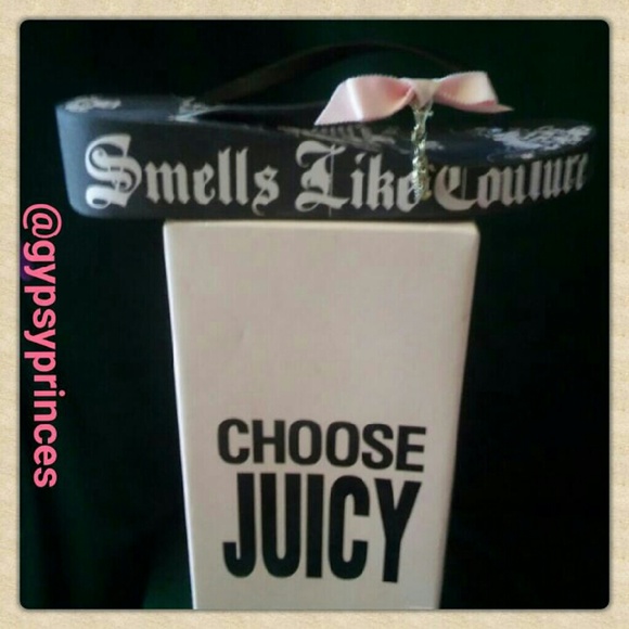 Juicy Couture" Sandals With Charms - Picture 4 of 4