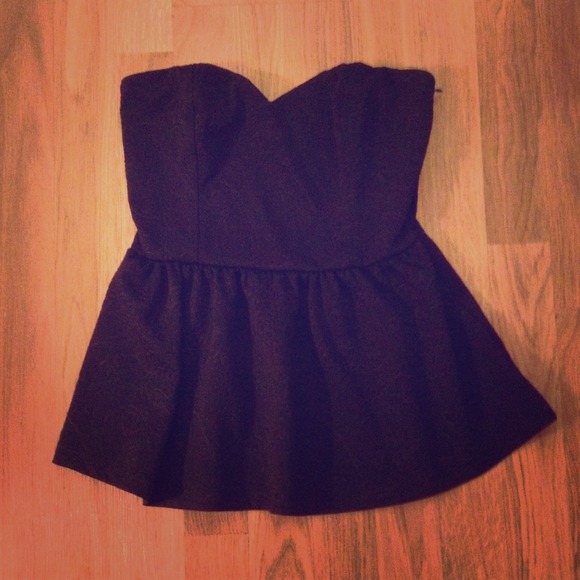 Urban Outfitters Tops - Black Peplum Strapless Top