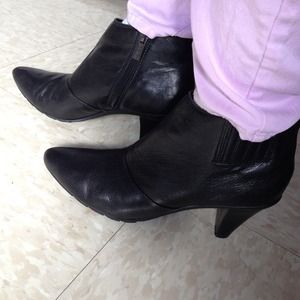 **REDUCED**Kenneth Cole ankle boots