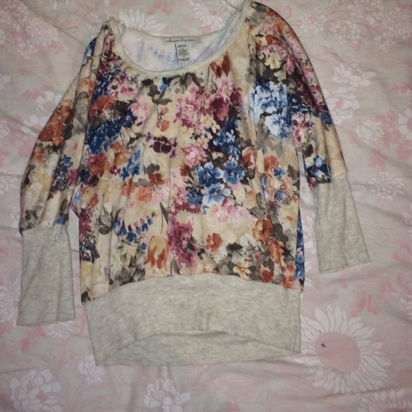 Floral American Rag shirt