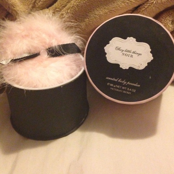 Sexy Little Thing Scented Body Powder 3.4 oz