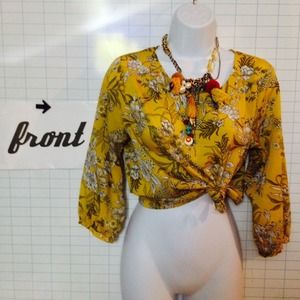 Yellow Floral 3/4 Sleeve Boho Crop Top (M)