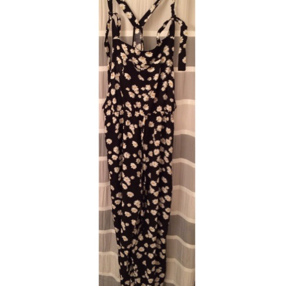Floral full sized jumpsuit
