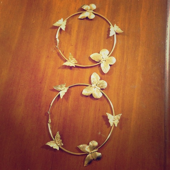 Butterfly hoop earrings