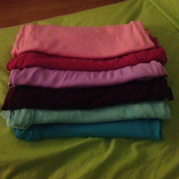 Bundle of tanks and leggings