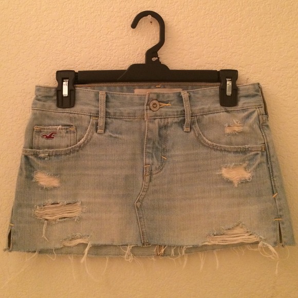 Hollister skirt