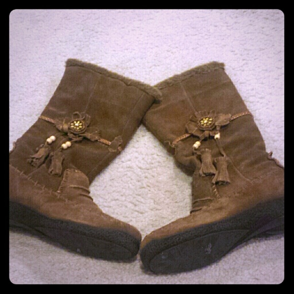 Brown boots size 9.5 nine west