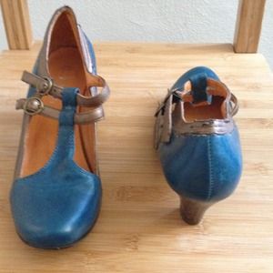 NavidONadia Dress Shoes