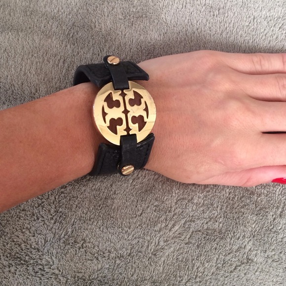 Tory burch cuff bracelet