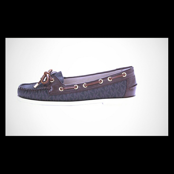 Semi new MK shoes