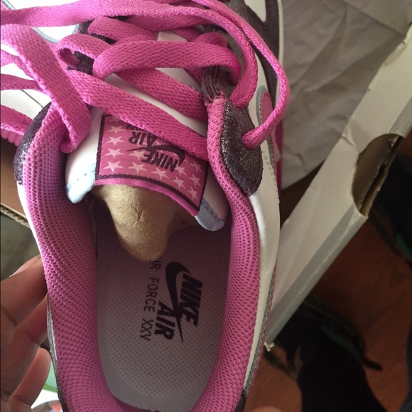 Nike Air Force One '07. Woman's Size 8 , GS Size 6 - Picture 3 of 3