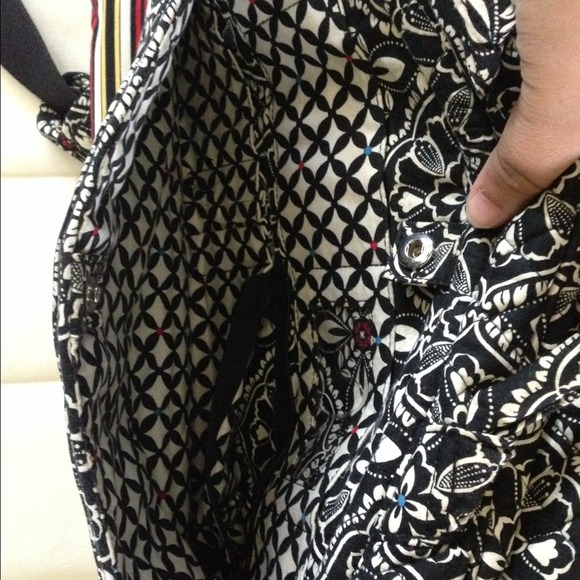 GU Vera Bradley Barcelona Metropolitan Bag - Picture 3 of 4