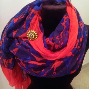 **HP**  Patterned Scarf