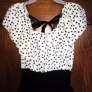 Polka dot party dress 🎉🎉