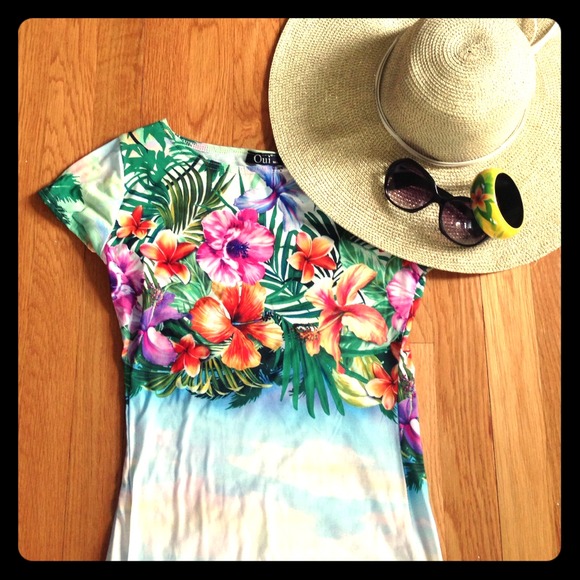Hawaiian dress