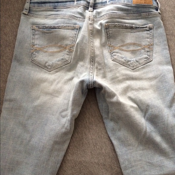 Abercrombie and Fitch jeans - Picture 2 of 3