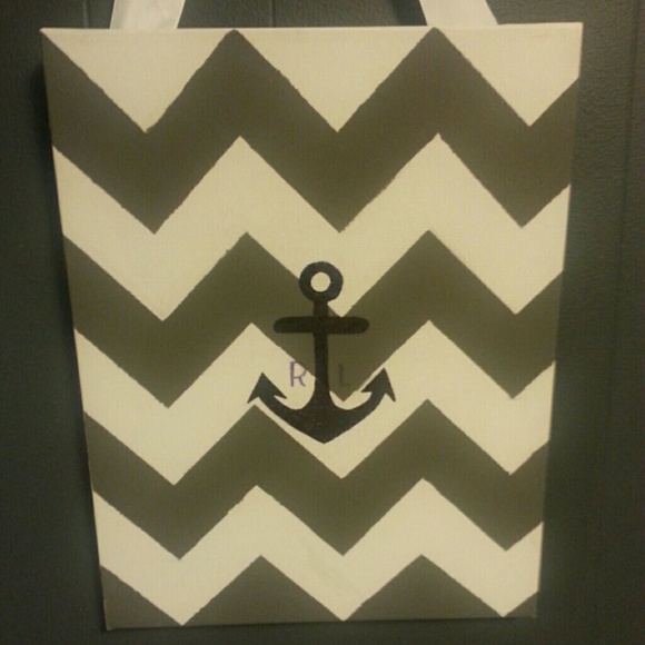 Chevron painted canvasses!!