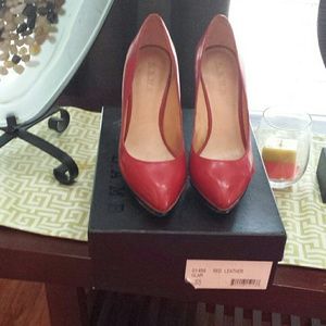 L.A.M.B. Red pumps with silver heel