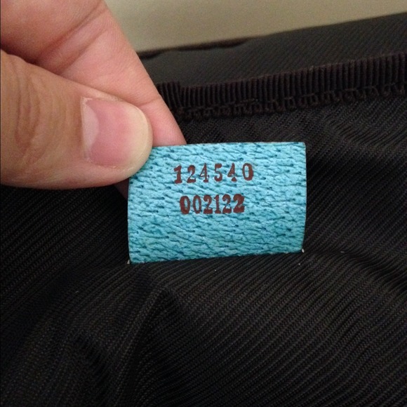 🚫SOLD BUNDLE🚫GUCCI cosmetic bag - Picture 2 of 4