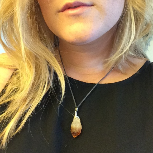 ✨Bundle for Wendy✨Amber Necklace + Wrap Ring