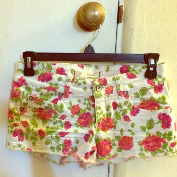 Brand new floral shorts