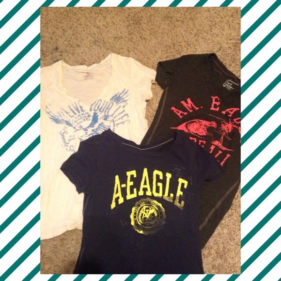 3 American Eagle T-Shirts