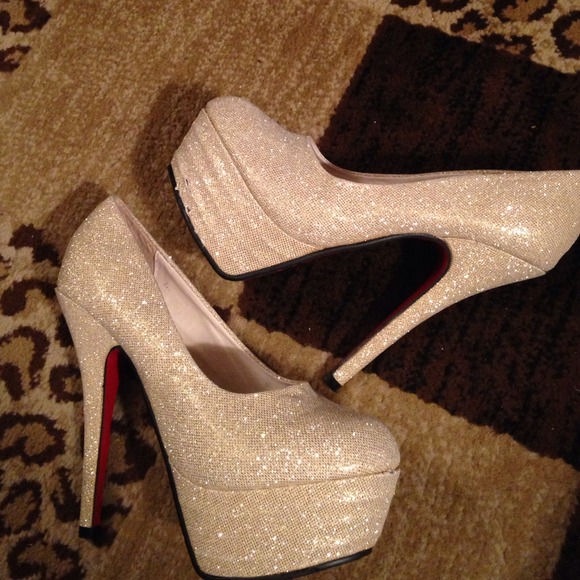 Cute Heels🎀
