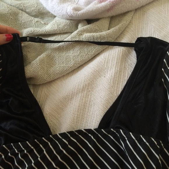 Top - Picture 3 of 3