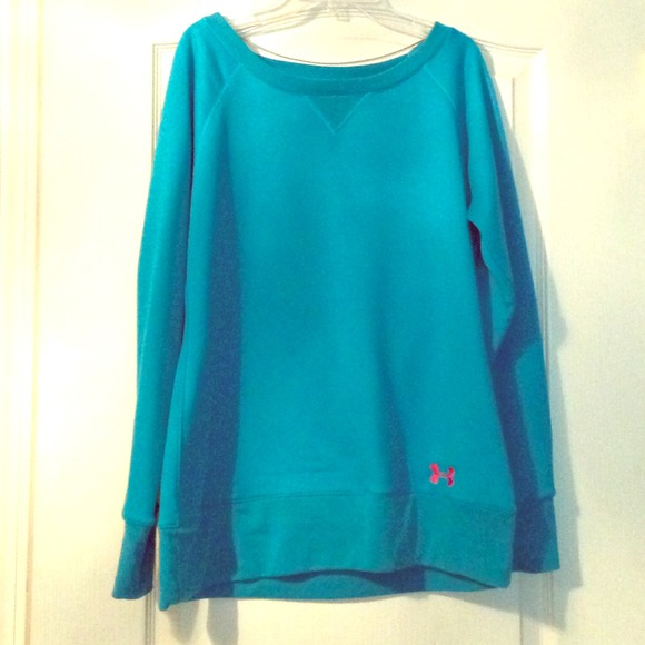 Blue long sleeve under armor sweatshirt top