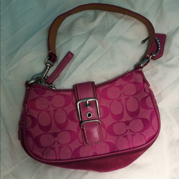 Coach Purse - Picture 1 of 3