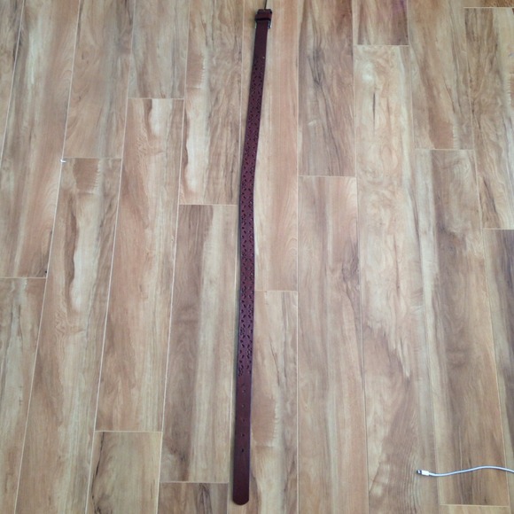 Brown detailed belt - Picture 1 of 2