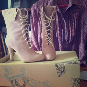 Victorian booties from Urban Outfitter