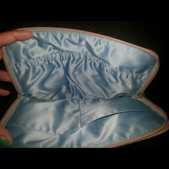 Poppy Signature Coach universal tablet sleeve - Picture 2 of 3