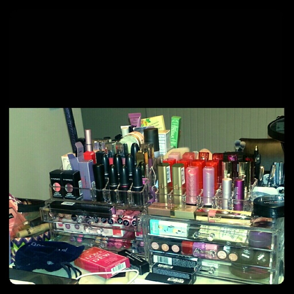 Some of my collection. .in bewtween moves so..