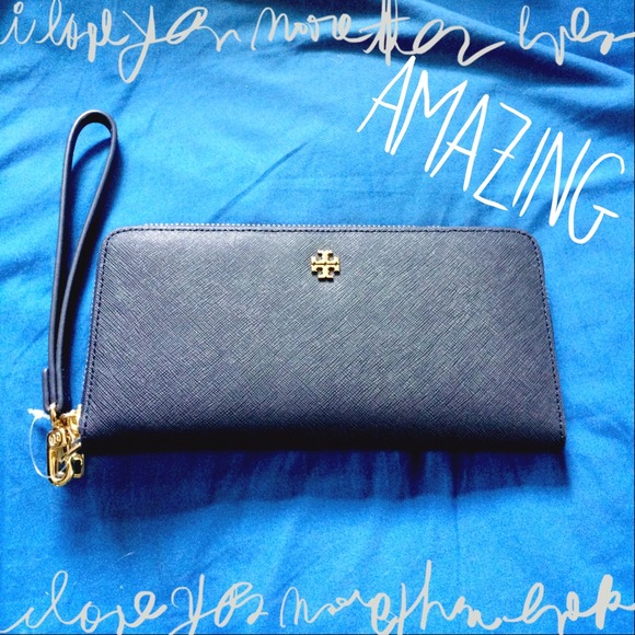 Tory Burch York Zip Passport Continental Wallet