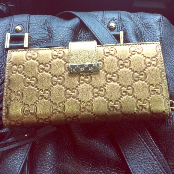 Authentic Gucci Wallet