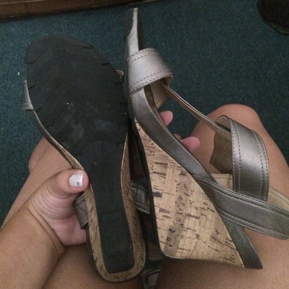 Sandals 💗☺️ - Picture 4 of 4