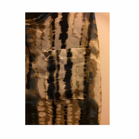 UNIQUE ONE OF A KIND TANK TOP - Picture 2 of 4