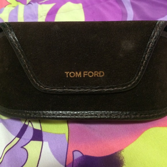 TOM FORD \