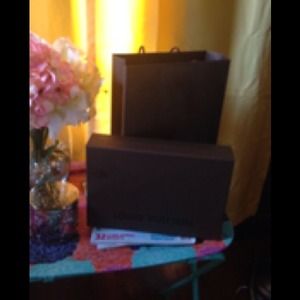 Box paper bag and dust bag Louis Vuitton