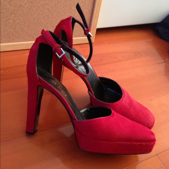 Gucci Firetruck Red Pony Hair 3 1/2"  heels.