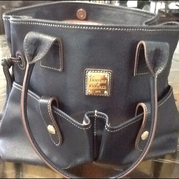 Dooney & Bourke Handbag