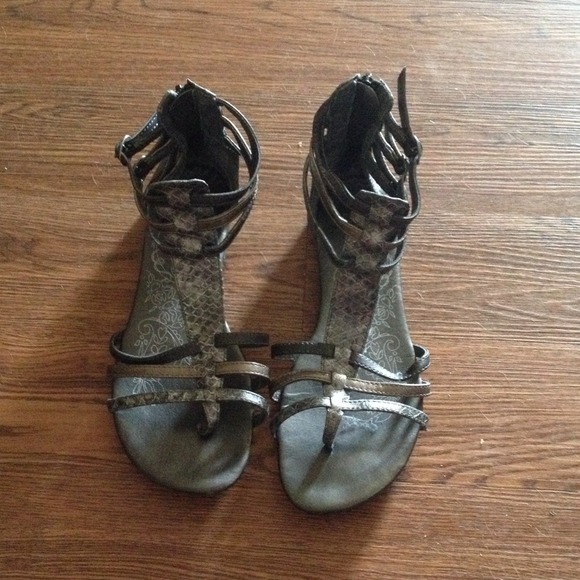 **Price Drop** Grey and gold gladiator sandals
