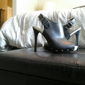 Sam Edelman design group (SE Boutique) peep toe