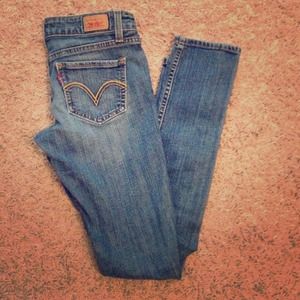 Levi's Too Superlow 524