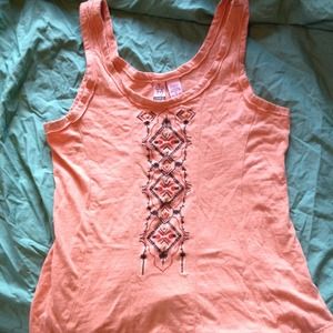Coral tank top with design