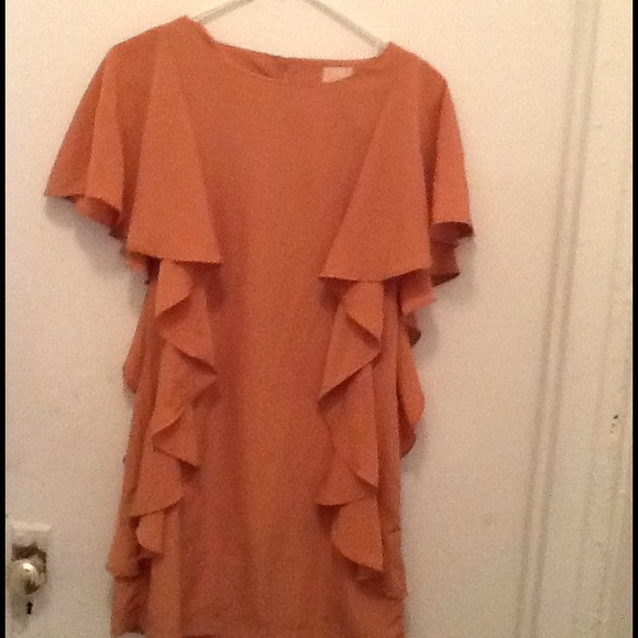 Pretty dress from H&M I'm cleaning out my storage