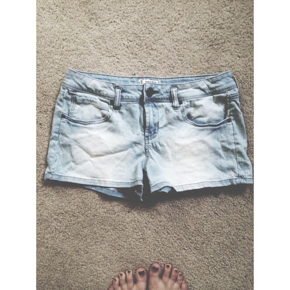 Light Wash Low Rise Shorts