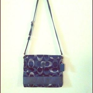 Turquoise Coach Messenger Bag 💙SALE💙