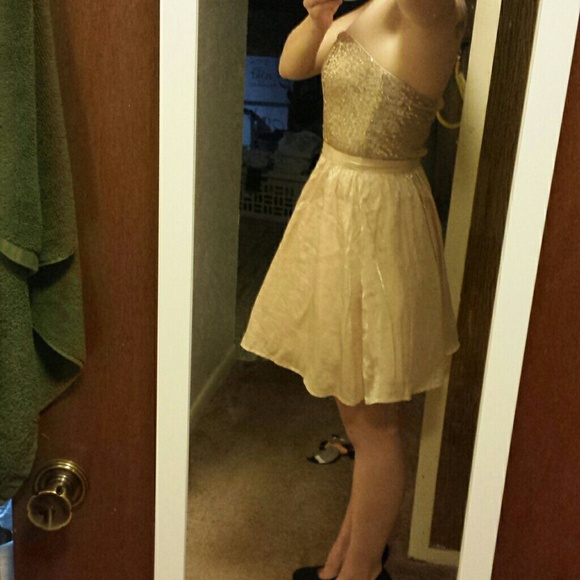 Cream Sequined Cocktail Dress - Picture 3 of 4